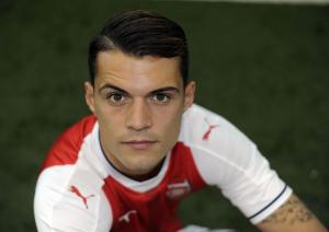 Granit Xhaka tem origem kosovar