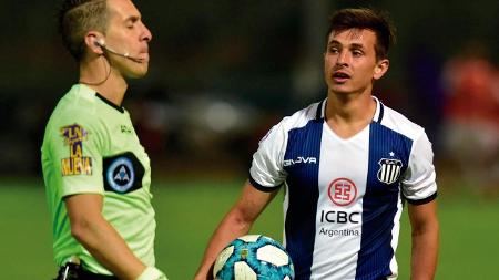 “Por hora, fico no Talleres”, diz Andrés Cubas