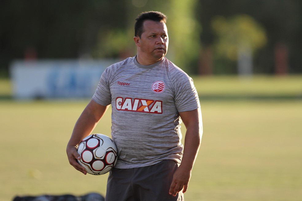 Parabéns, Kuki! O baixinho invocado dos Aflitos faz 49 anos!