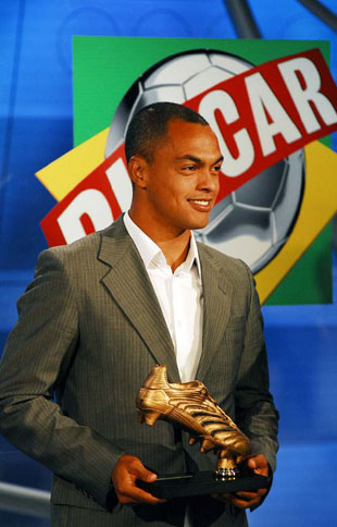 Parabéns, Dodô: o Artilheiro dos Gols Bonitos