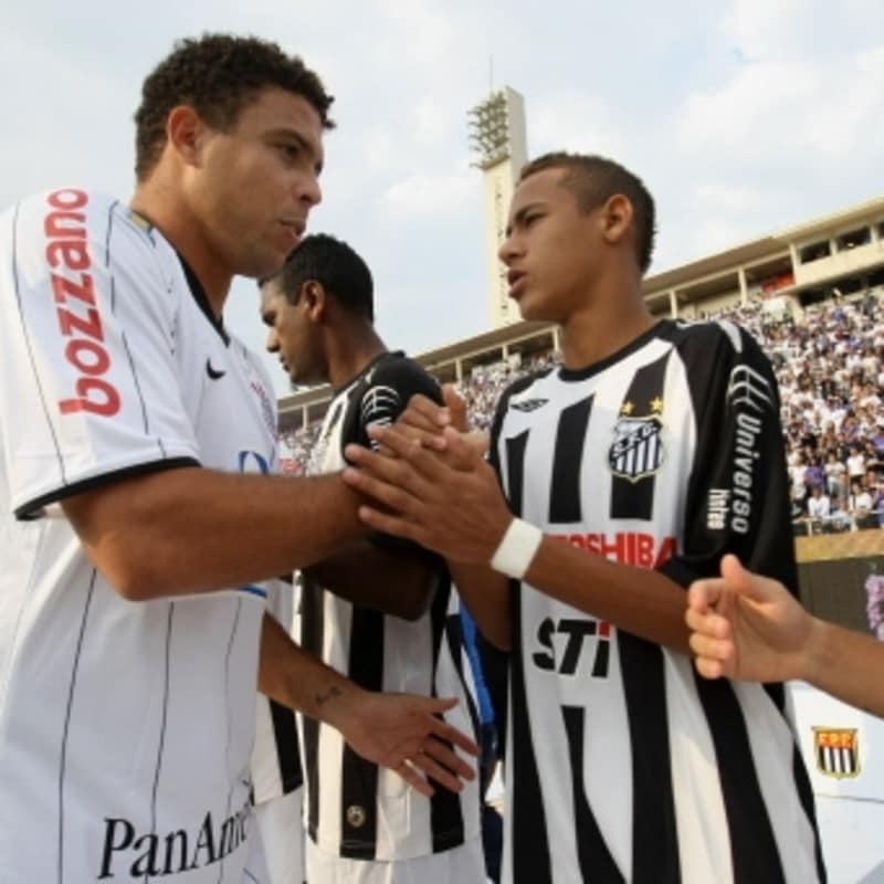1º título de Ronaldo no Corinthians faz aniversário