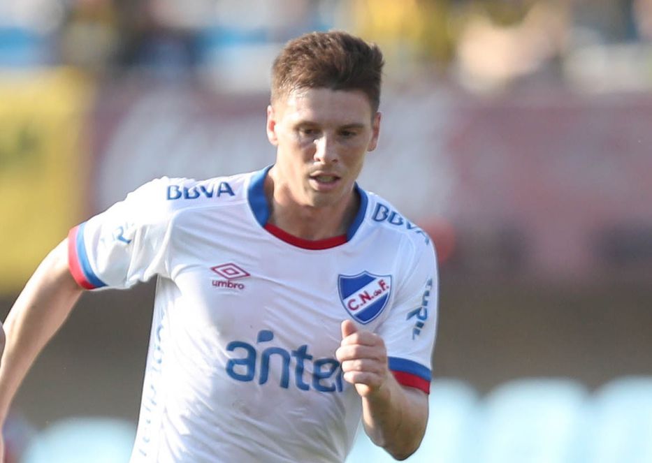 Rentistas anuncia a contratação de ex-jogador de Nacional e Fortaleza