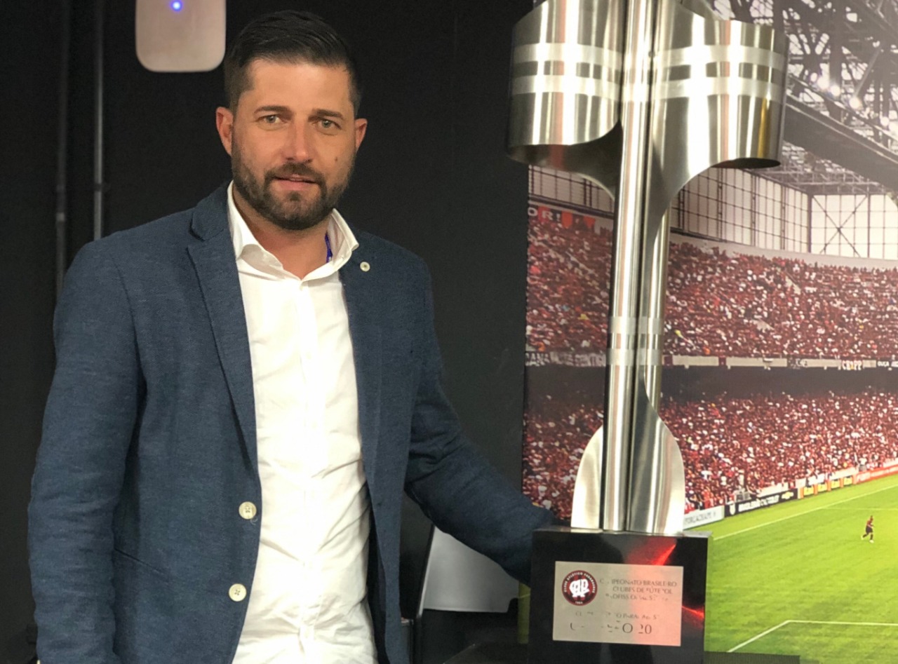 Atlético-PR 2001: Fabiano confirma versão de Mário Sérgio sobre os jogadores nas noites de Curitiba