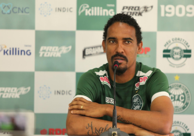 Rafael Lima divulga carta de despedida do Coritiba