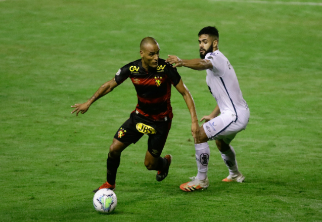 Patric ganha destaque no Sport no quesito passes certos e projeta fechar o turno longe da zona da degola