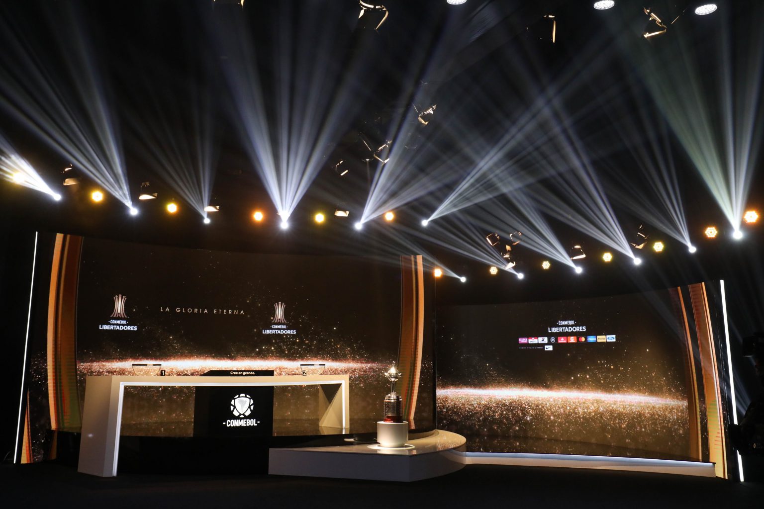 Sorteio da Libertadores 2020 define três confrontos entre brasileiros e argentinos