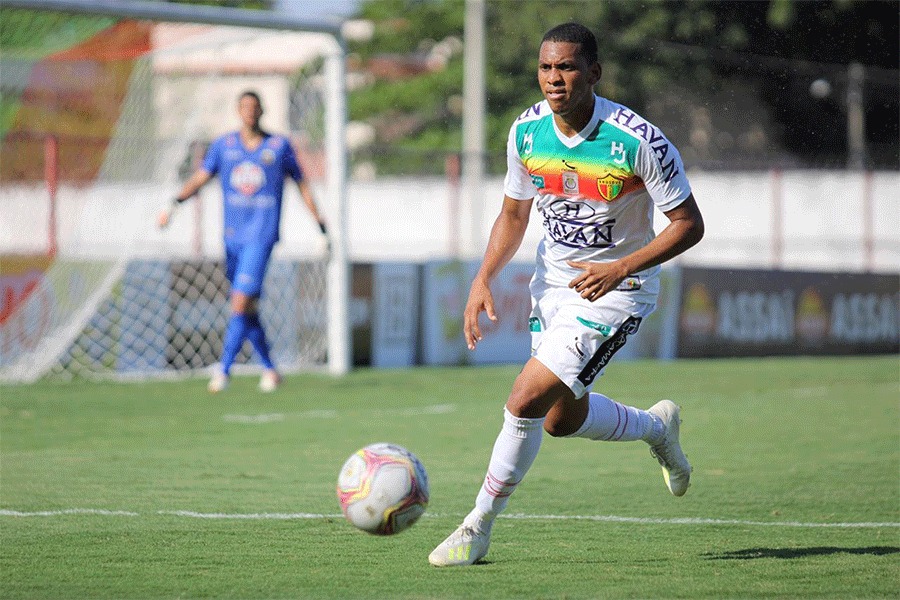 Jeferson lembra de momento crítico que enfrentou no Brusque