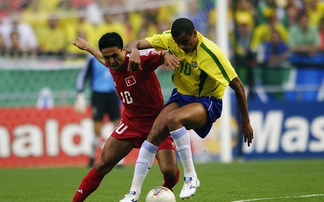 Brasil x Turquia: a virada na estreia rumo ao Penta na Ásia em 2002