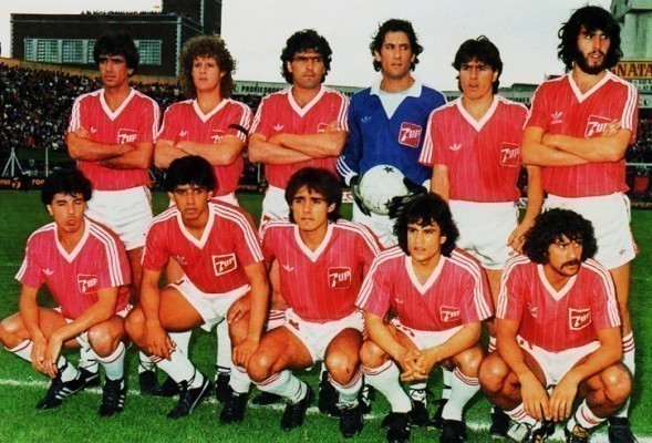 A primeira glória: há 36 anos o Argentinos Juniors conquistava um inédito título na elite nacional
