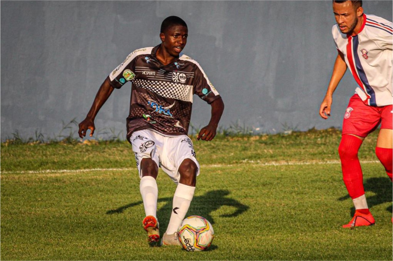 Ian Carlos, do Rio São Paulo, desperta interesse de clubes diversos