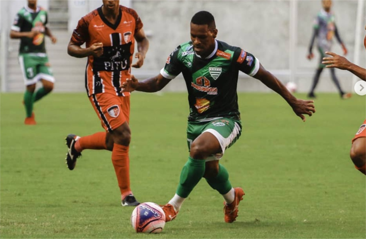 Tiago Bagagem faz o gol do retorno do Sete à elite do Pernambucano