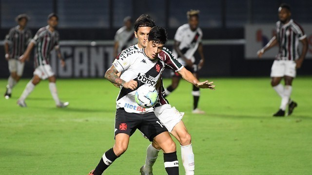 Com gol nos acréscimos, Vasco empata o jogo contra o Flu pelo Brasileirão