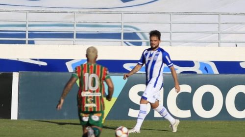 CSA derrota Sampaio Corrêa de virada pela Série B e fica mais perto do acesso