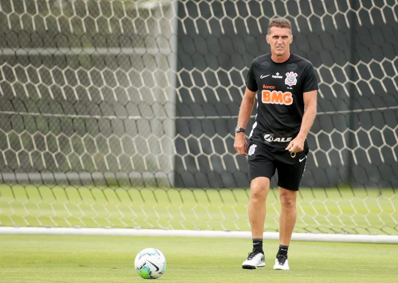 Corinthians realiza treino tático e técnico já visando duelo contra o Fluminense