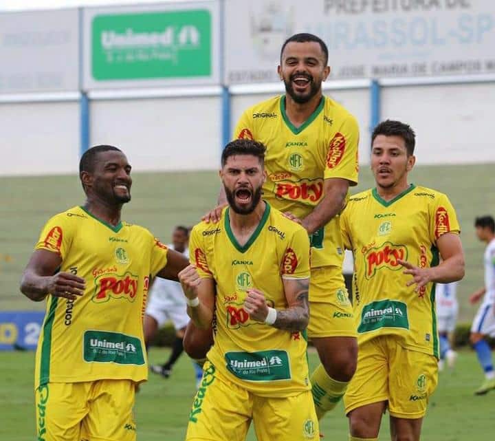 Mirassol goleia Altos-PI e abre grande vantagem na semifinal da Série D