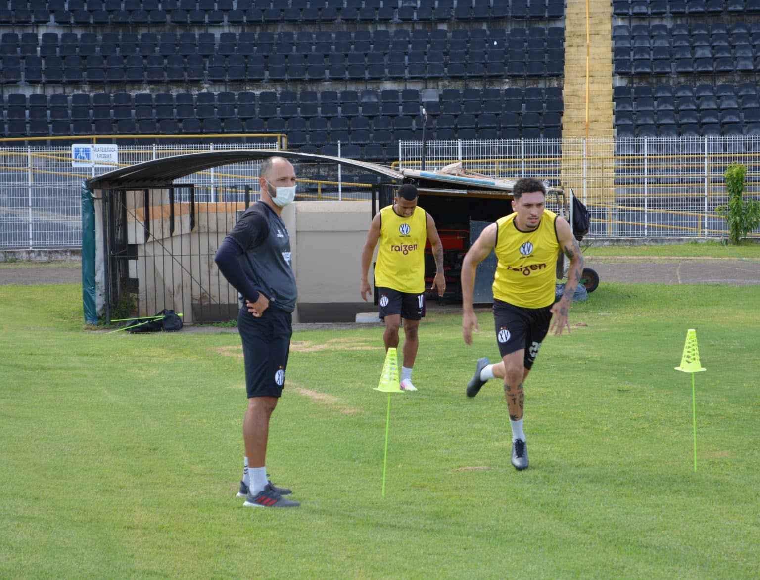 XV de Piracicaba realiza avaliações físicas com o elenco