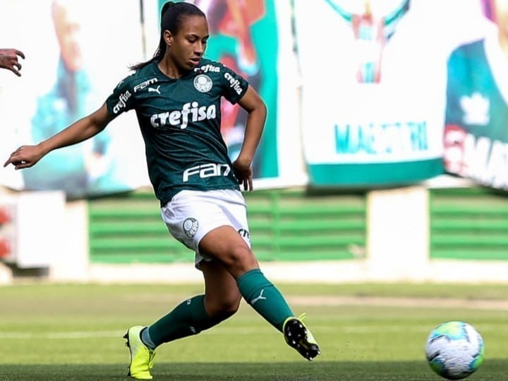 Thaís Ferreira renova seu contrato por mais um ano no Palmeiras