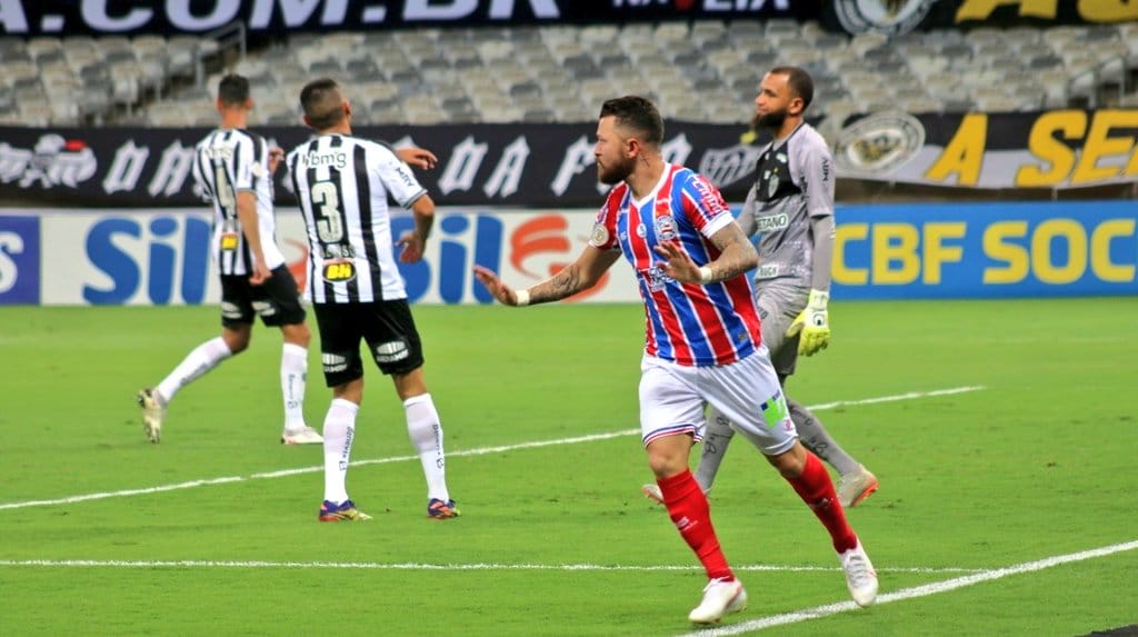 Atlético Mineiro apenas empata com o Bahia e vê chances de título brasileiro diminuir
