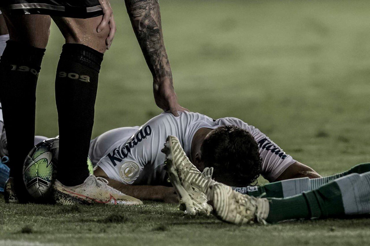 Santos: Laércio sofre lesão e não deve atuar mais neste Brasileirão