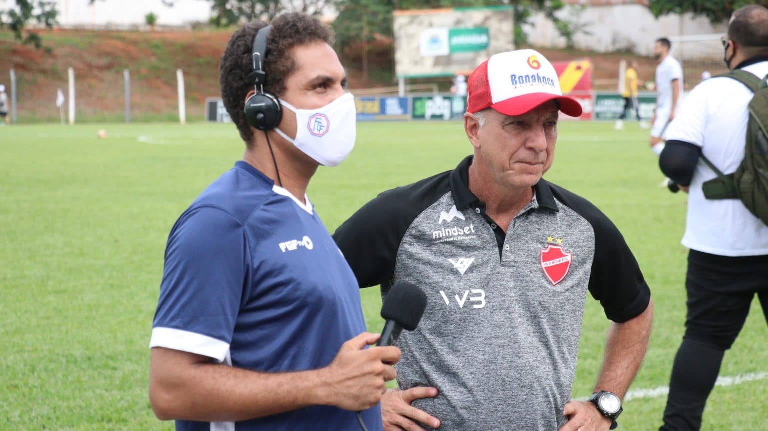 Técnico do Vila Nova desabafa sobre sequência de jogos: “desumano”