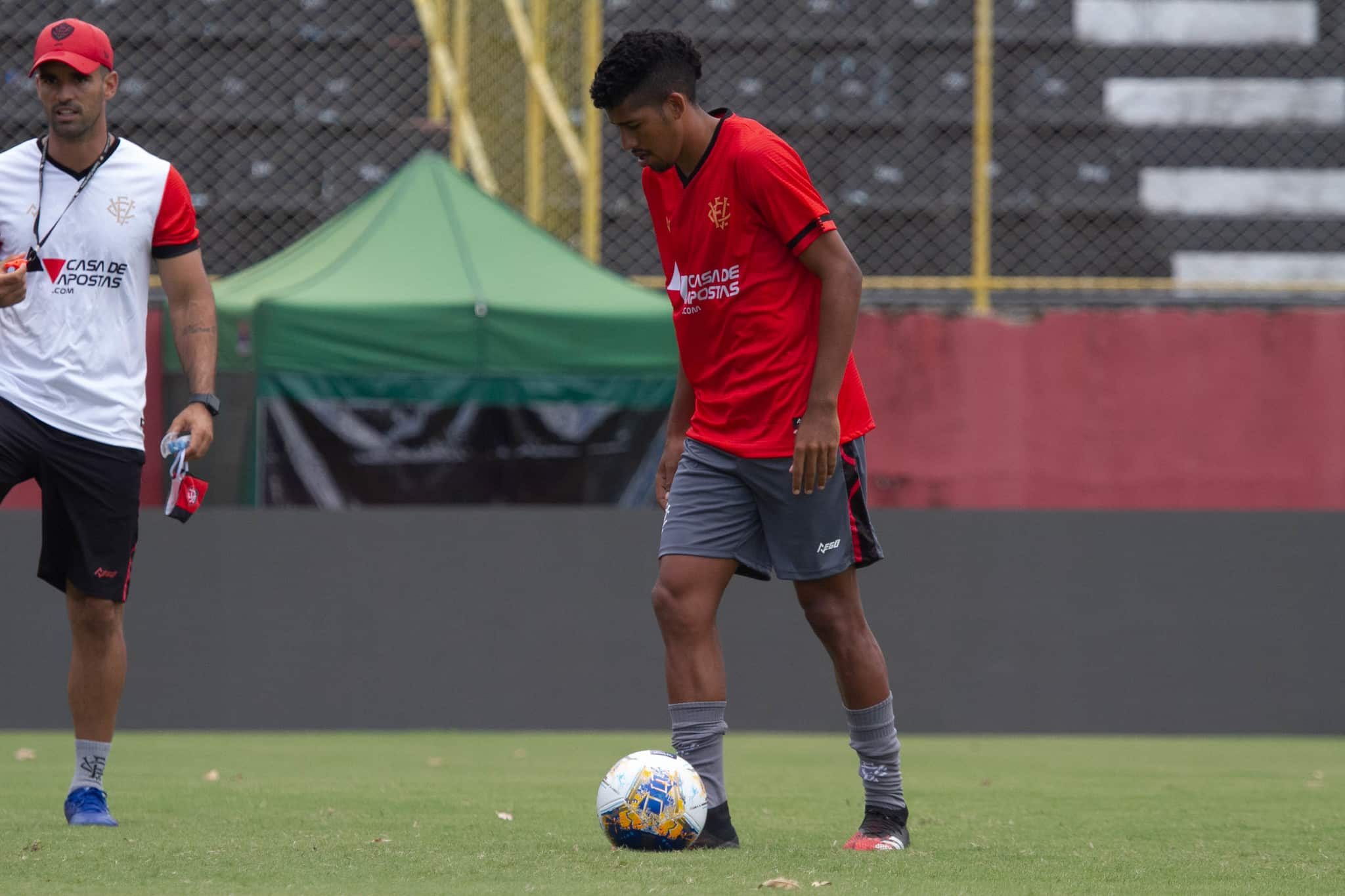 Vitória fortalece treino de olho no Ceará em função de jogo adiado