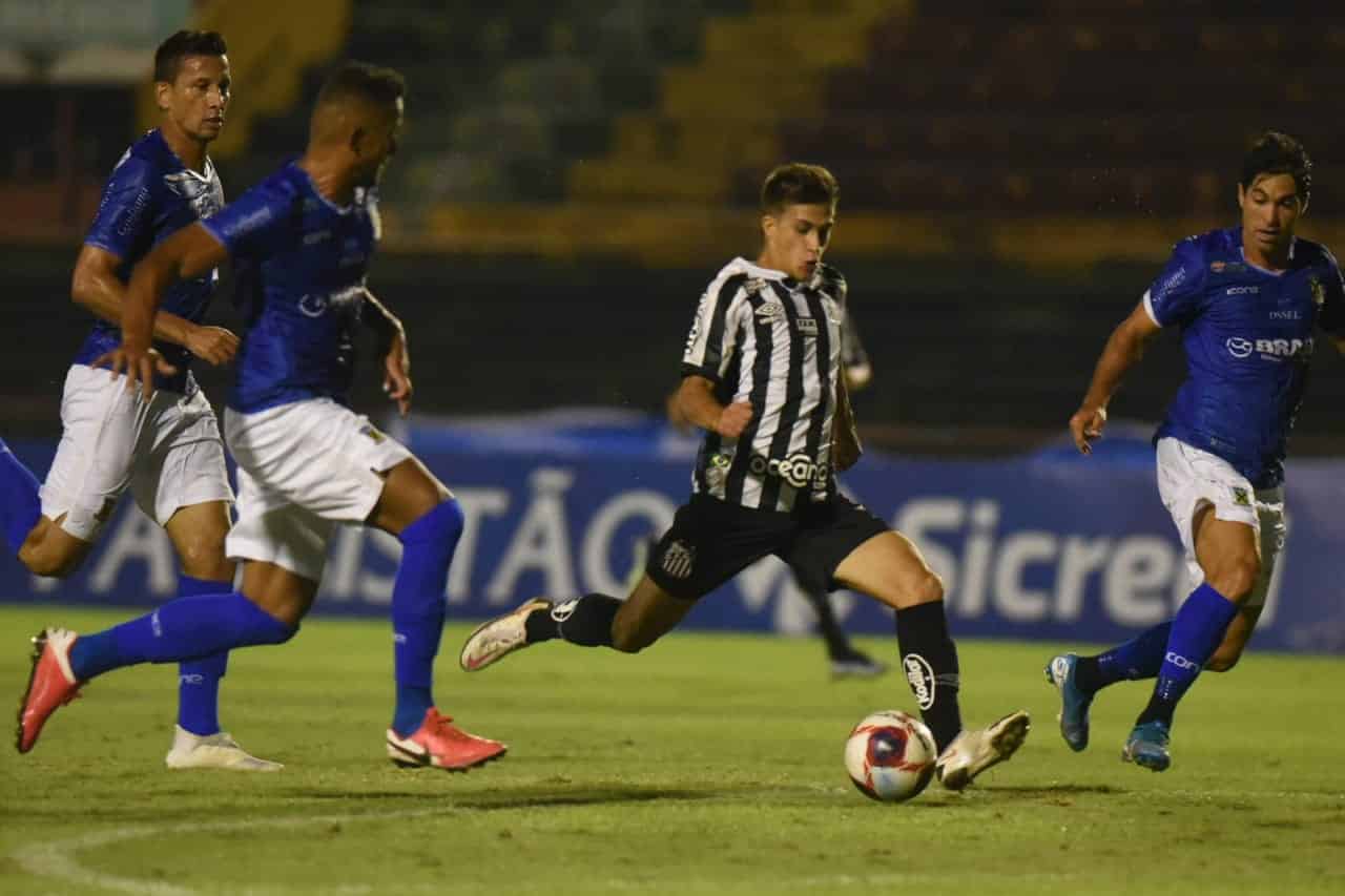 Ariel Holan testa meninos no “Laboratório do Paulistão”, e meninos vão bem na estreia