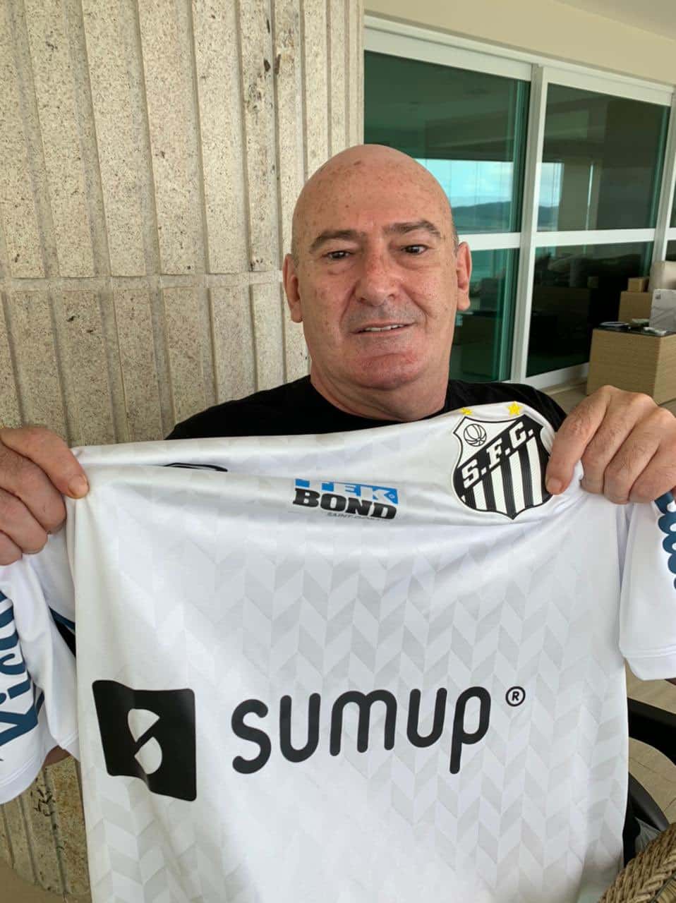 Rueda confirma camisas com preço popular em breve: “Não fazer isso é burrice”