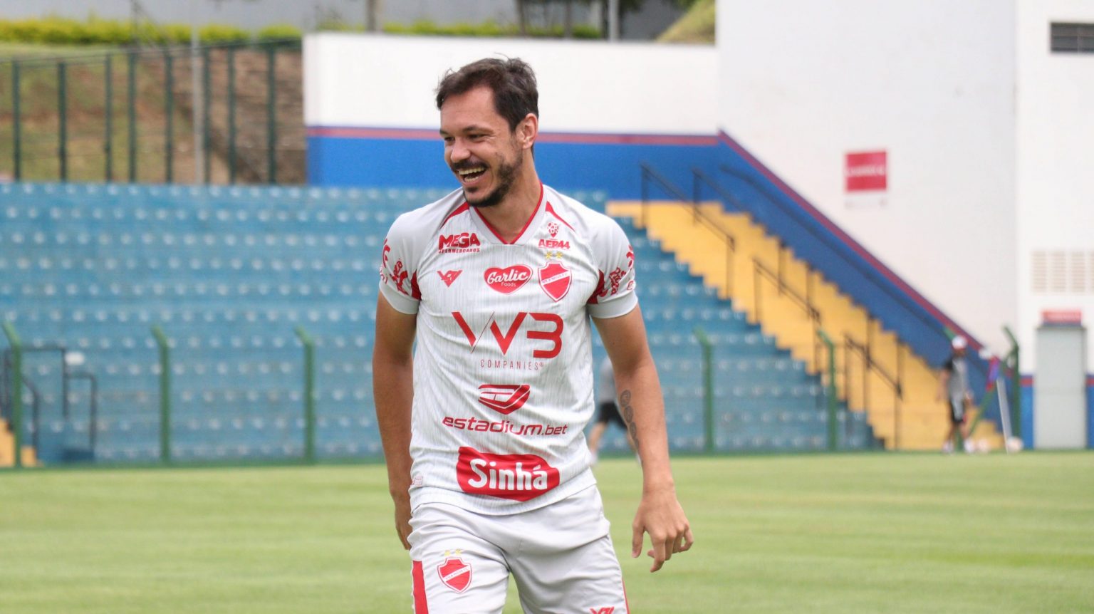 Yuri deve deixar Vila Nova, e time pernambucano faz sondagem