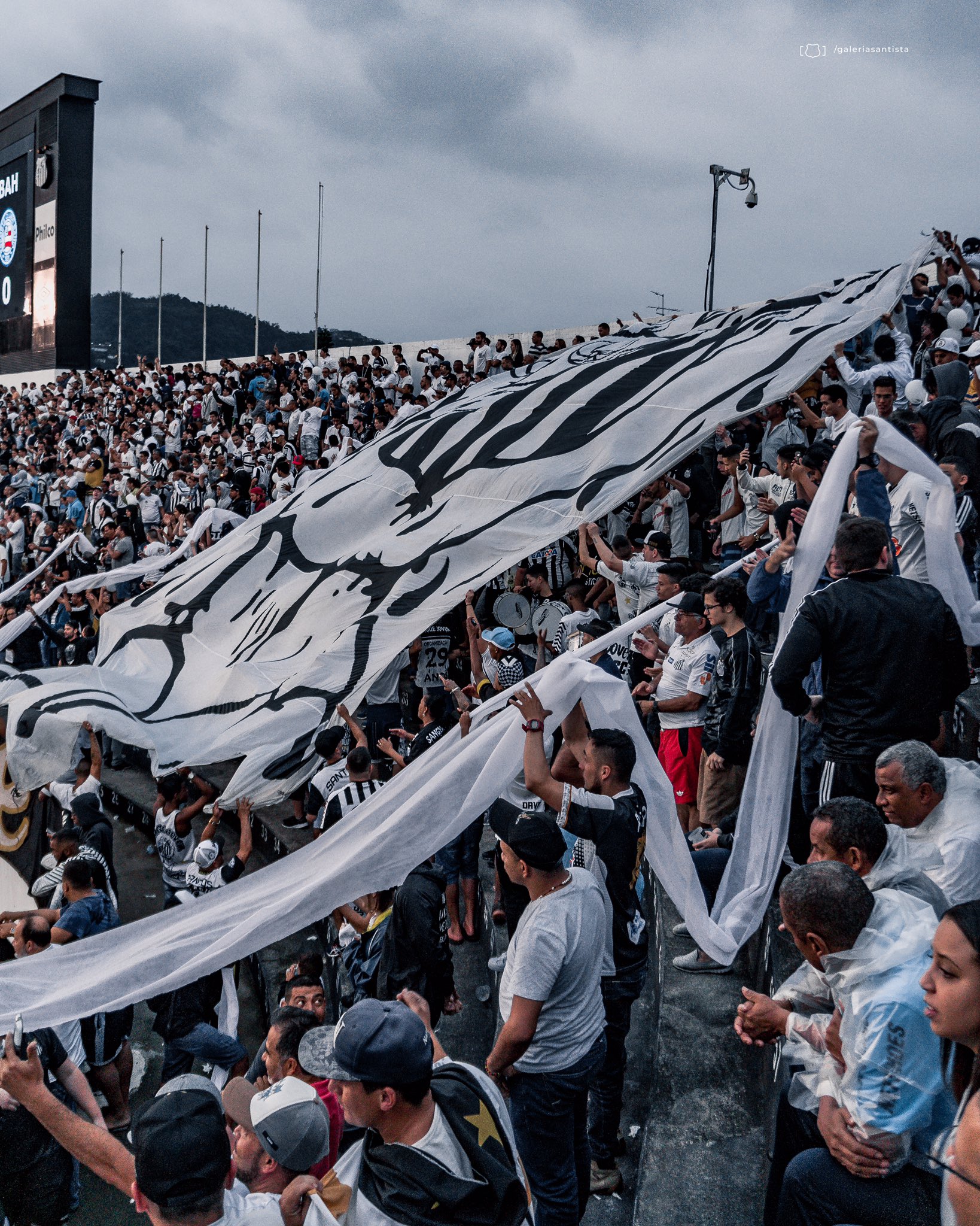 Punição da FIFA chega ao fim, e Santos pode contratar novamente