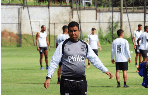 Ponte Preta faz último treino para partida contra o São Caetano