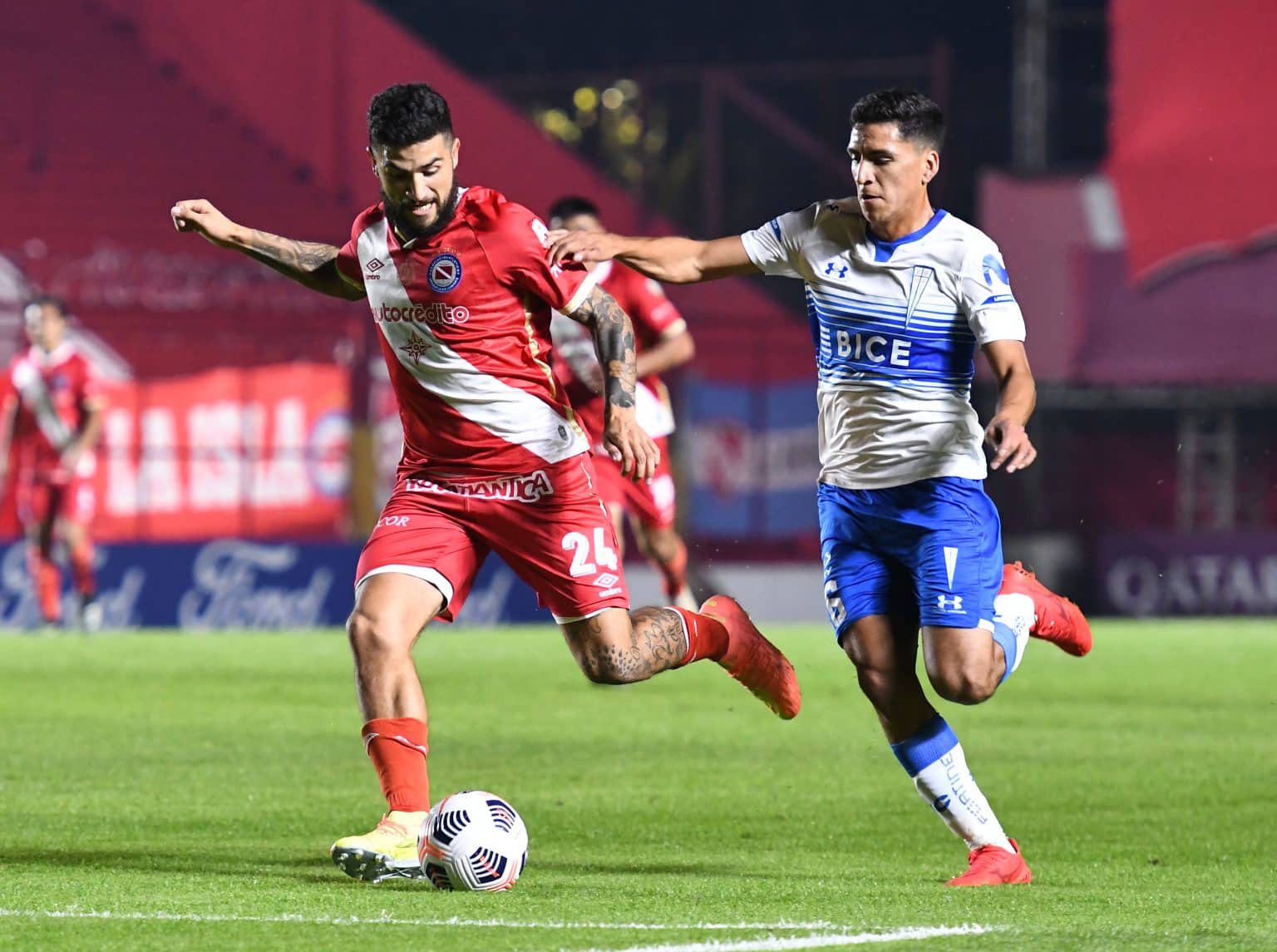 Argentinos Juniors x Universidad Católica como aconteceu – resultado, destaques e reação