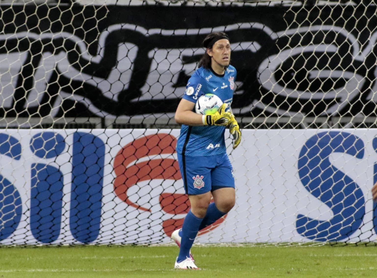 Cássio aponta falta no lance do gol da derrota do Corinthians e admite falha: “Eu estava relaxado”