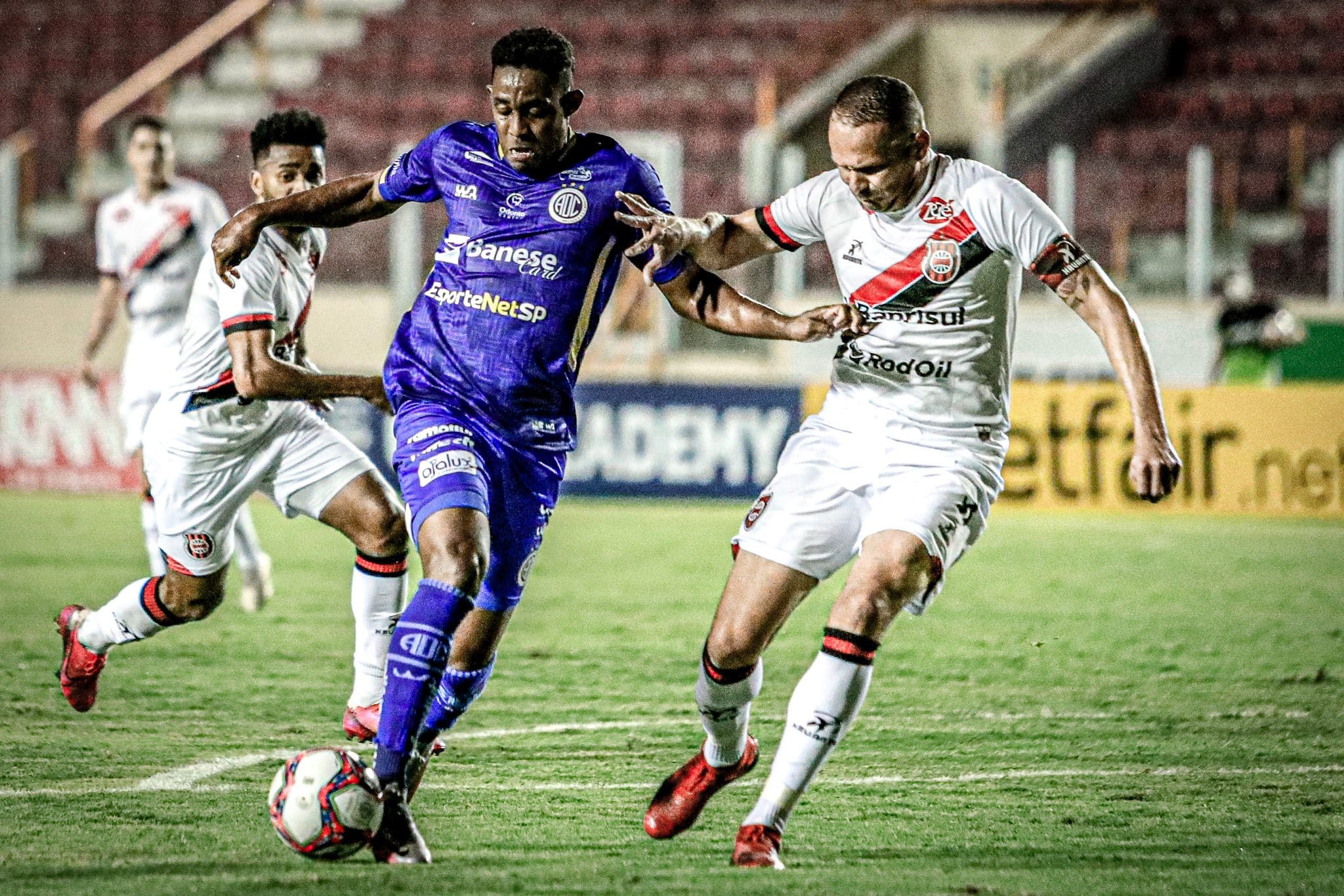 Confiança x Brasil de Pelotas como aconteceu – Resultado, destaques e reação