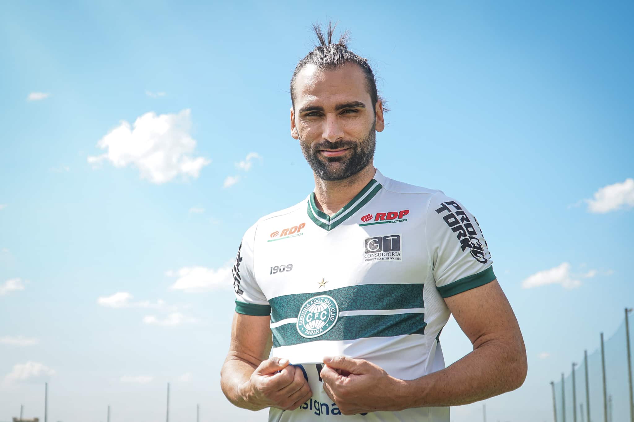 Coritiba tenta quebrar tabu de quase 20 anos contra Flamengo