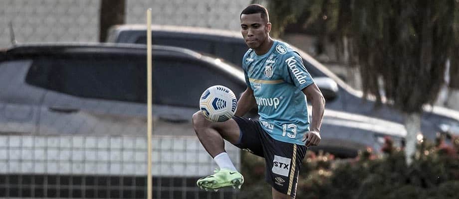 Madson pede tranquilidade em jogo contra Juazeirense: “Os gols vão começar a sair”