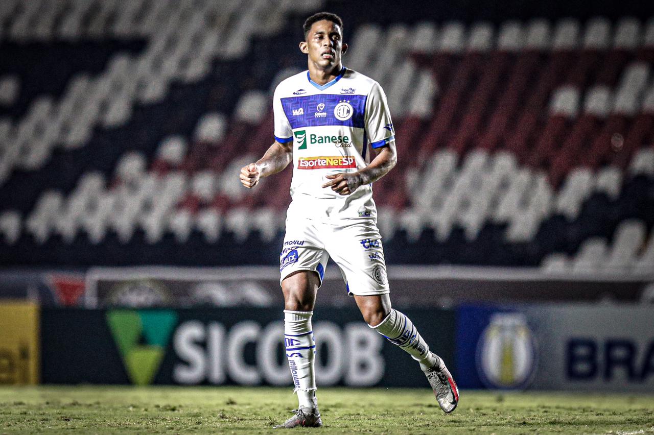 Semana do Confiança é marcada por saídas no elenco