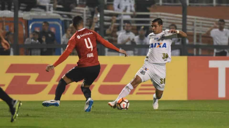 Santos venceu Independiente apenas uma vez