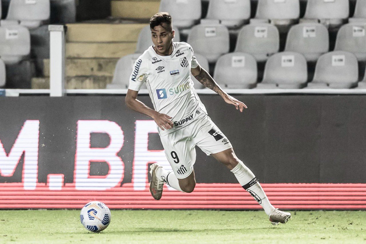 Kaio Jorge já pode assinar pré-contrato com outros clubes