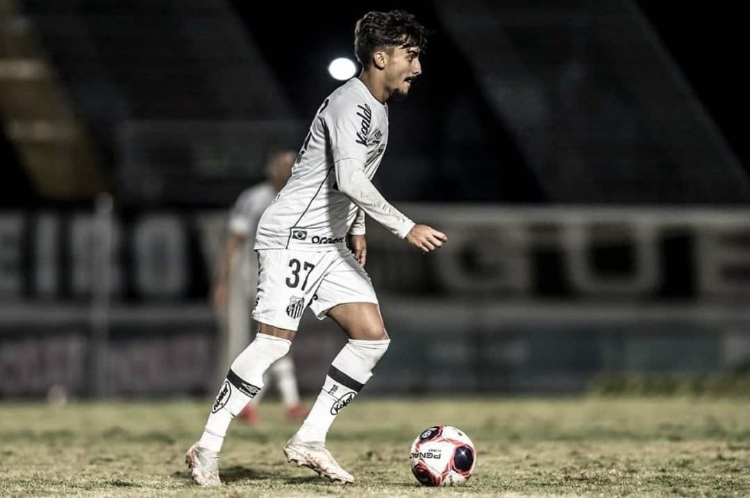 Diniz explica “sumiço” de Lucas Lourenço e Bruno Marques: “Trago quem está melhor”