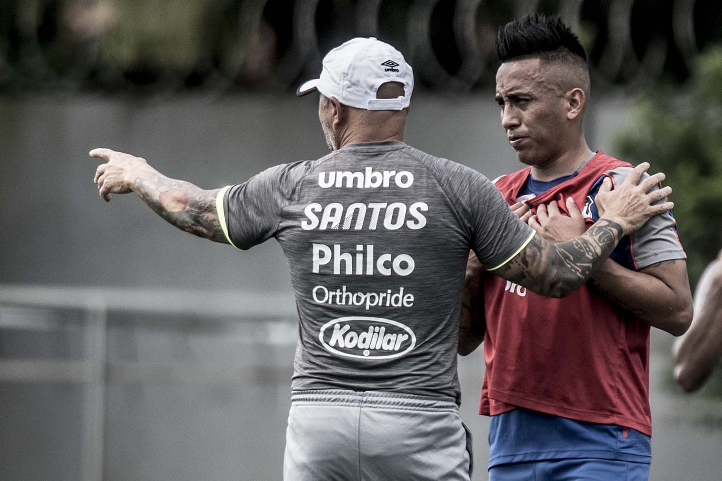 Serginho Chulapa critica Sampaoli e Cueva: “Só queria boate”