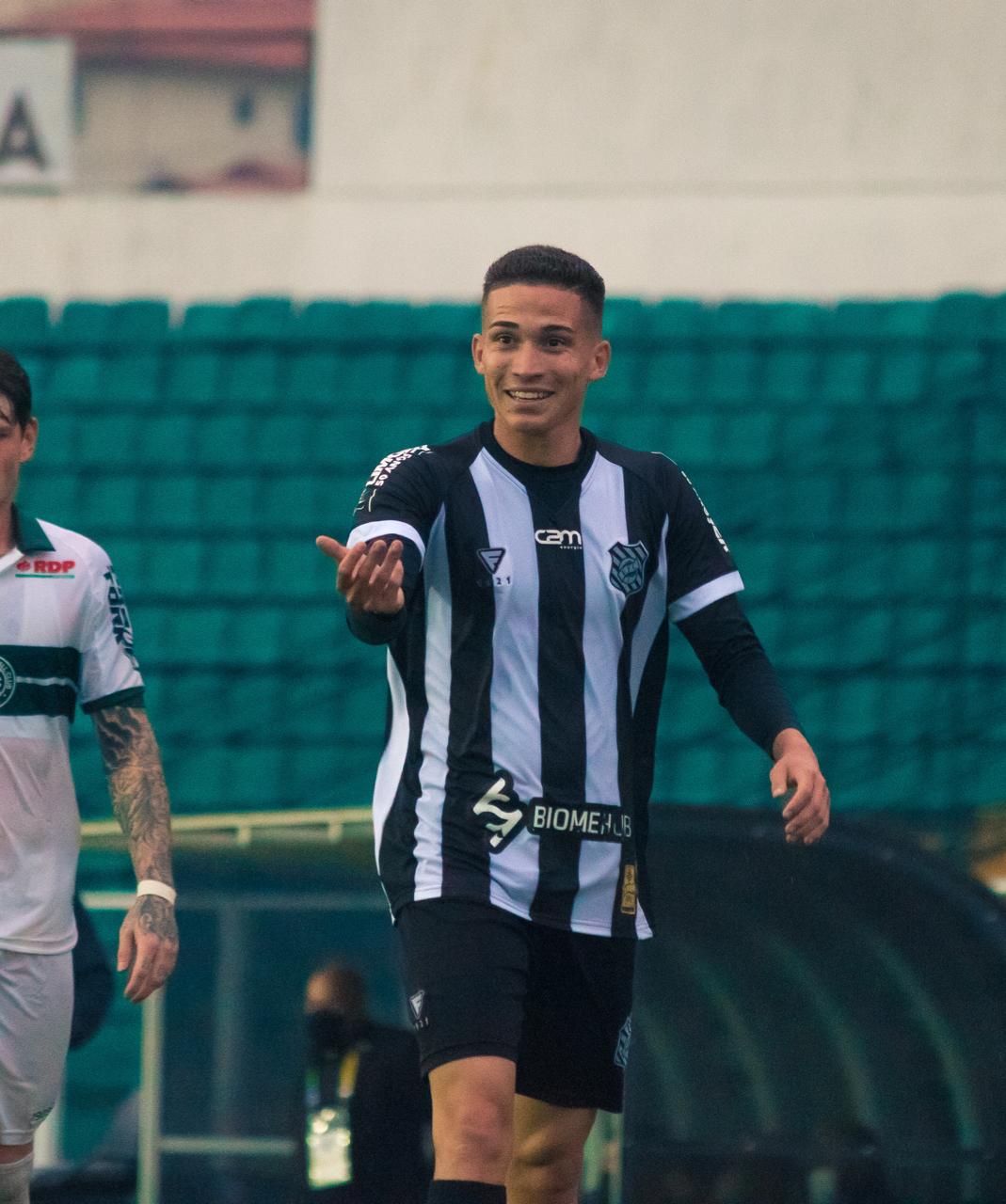 Volante Brener almeja triunfo para se aproximar da classificação