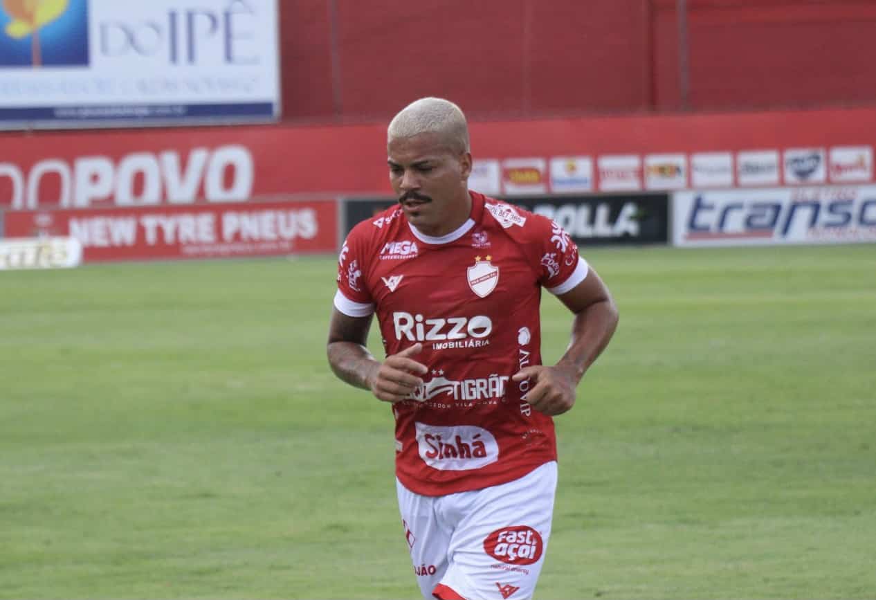 Vila Nova rescinde com Thiago Carleto