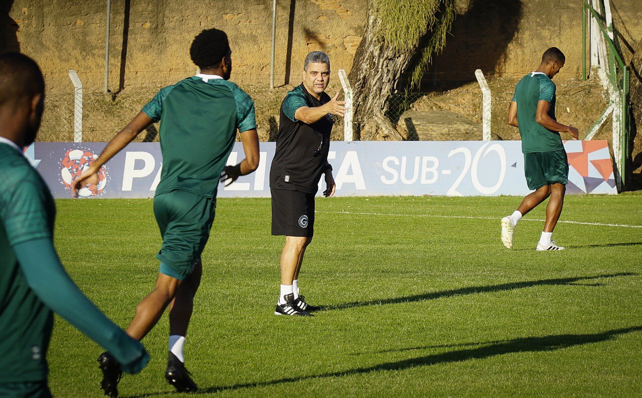 Novidades no Goiás? Cabo pode promover mudanças no meio-campo