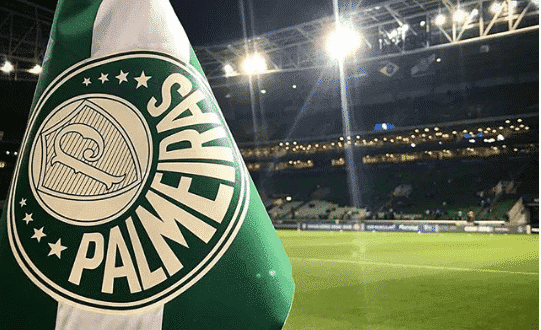 Palmeiras diminui dívida após venda de jogador