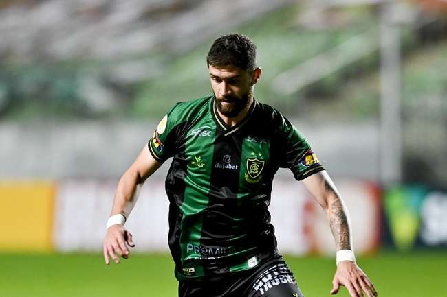 Fabrício Daniel demonstra ”calma” por 1º gol pelo América-MG