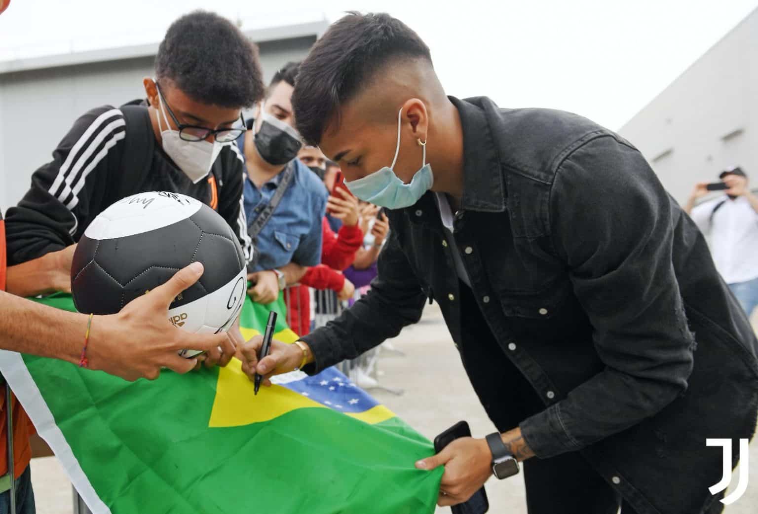 Kaio Jorge agradece ao Santos e critica antigas gestões: “Erros cometidos por pessoas e gestões anteriores”