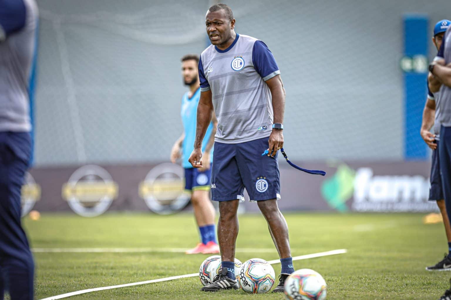 Confian&ccedil;a ter&aacute; estreias contra o N&aacute;utico; veja quem entra