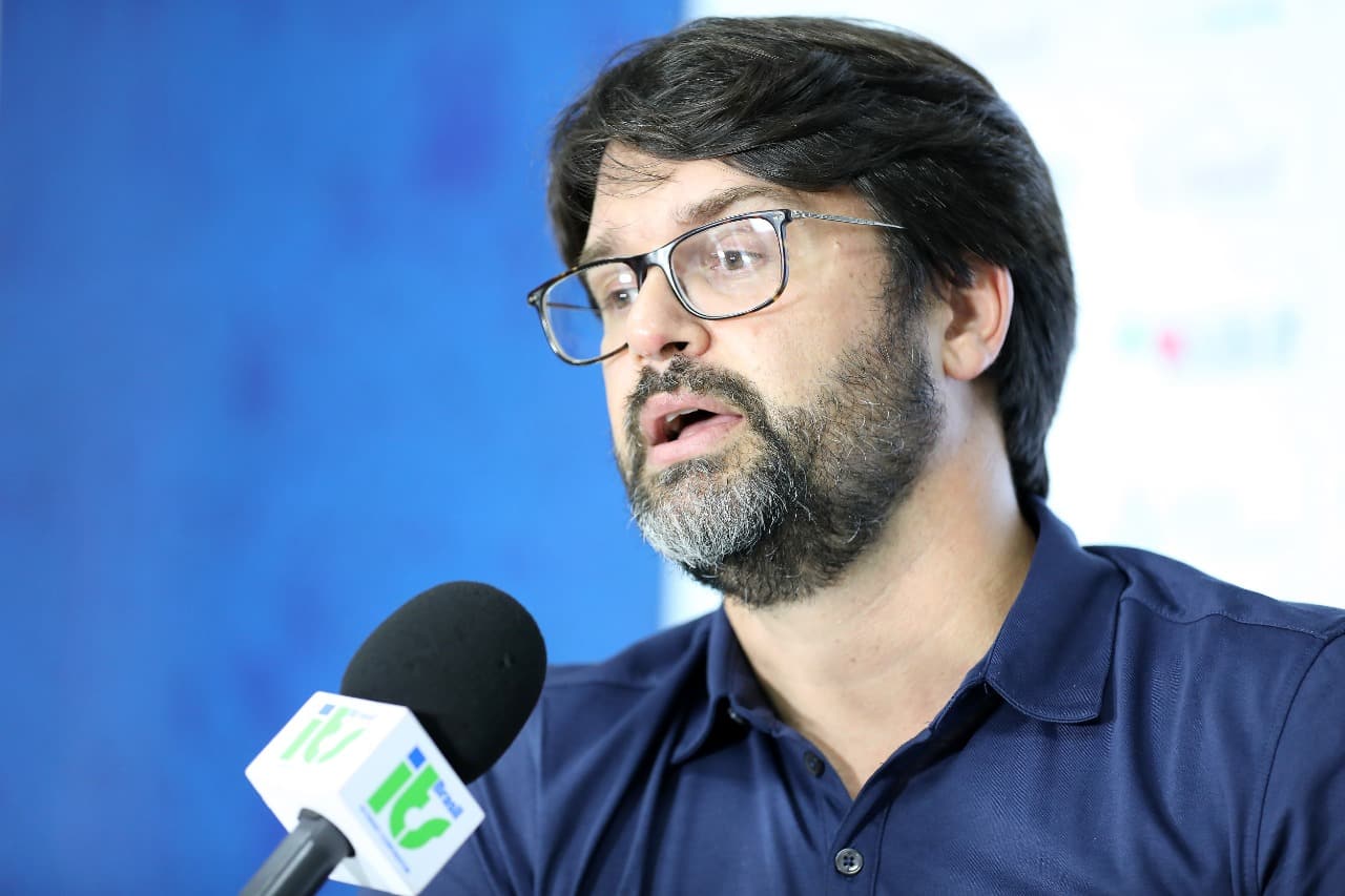 Bahia deve direitos de imagem, segundo presidente