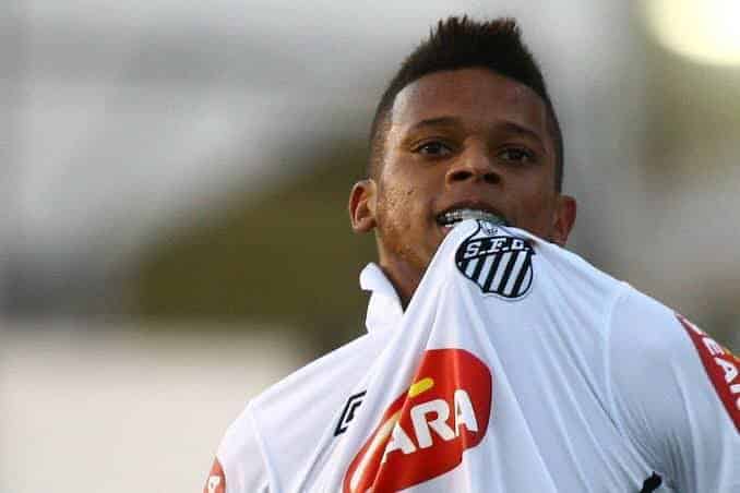 Santos entra na justiça e cobra quase R$ 1 milhão do Vasco