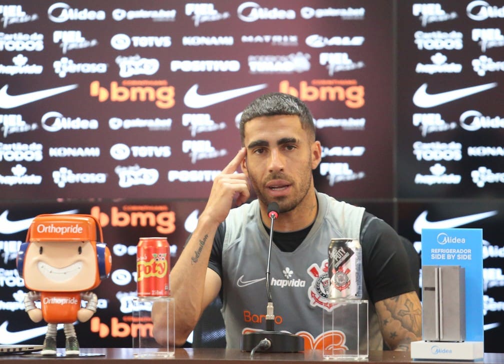 Gabriel fala sobre Giuliano e Renato Augusto no Corinthians: “Aumenta a qualidade do grupo”